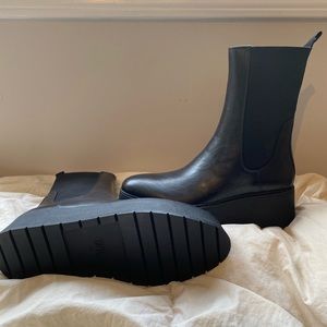 Zara ankle booties NWT
